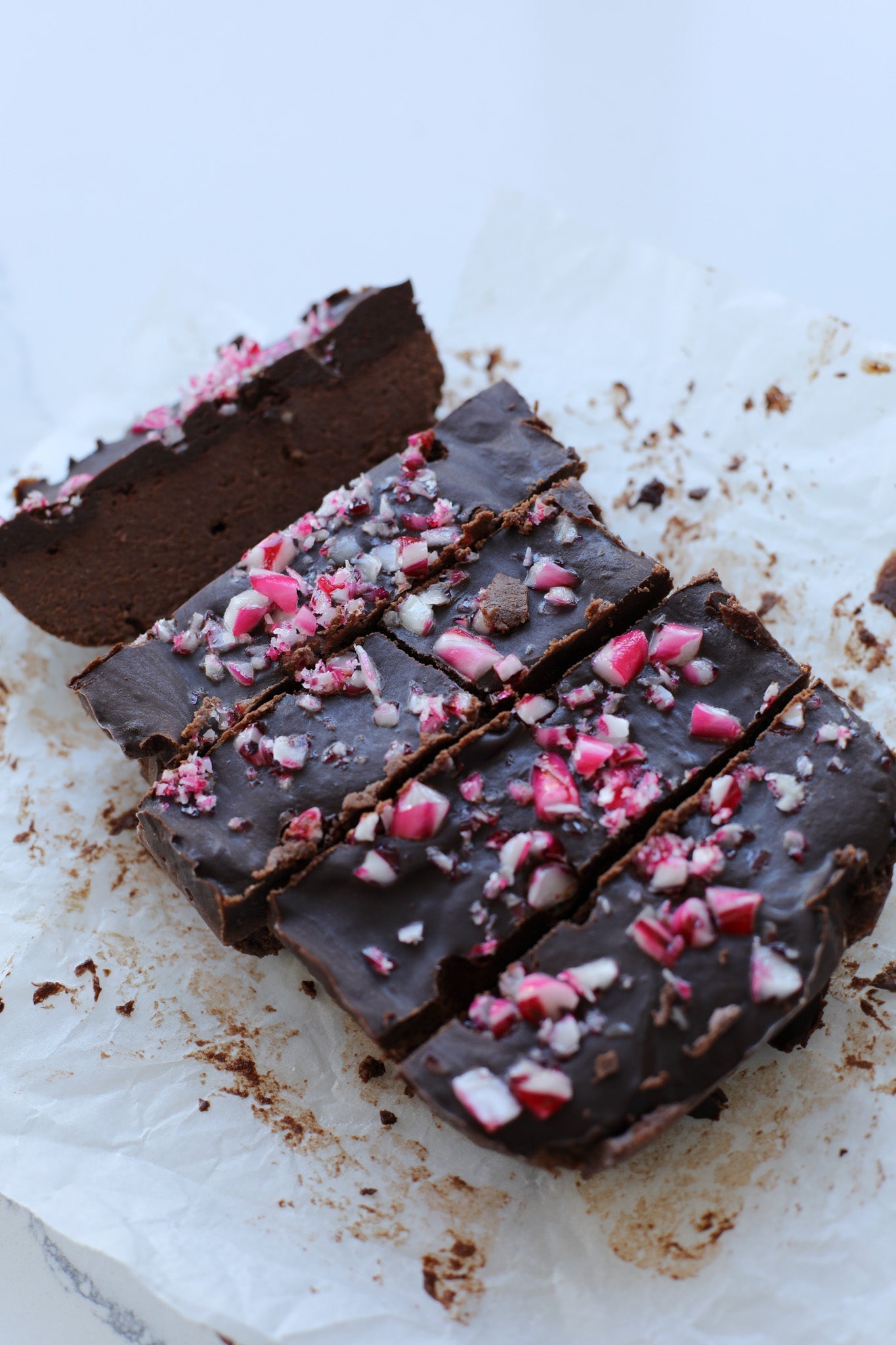 No-Bake Candy Cane Protein Brownies